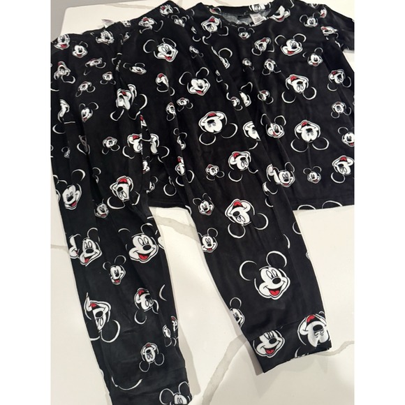 Disney Mickey Mouse Women's 2 Piece Lounge Pajama Set Size Medium - Picture 6 of 8